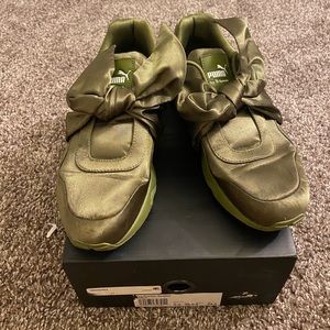 Fenty Puma Bow green sneakers